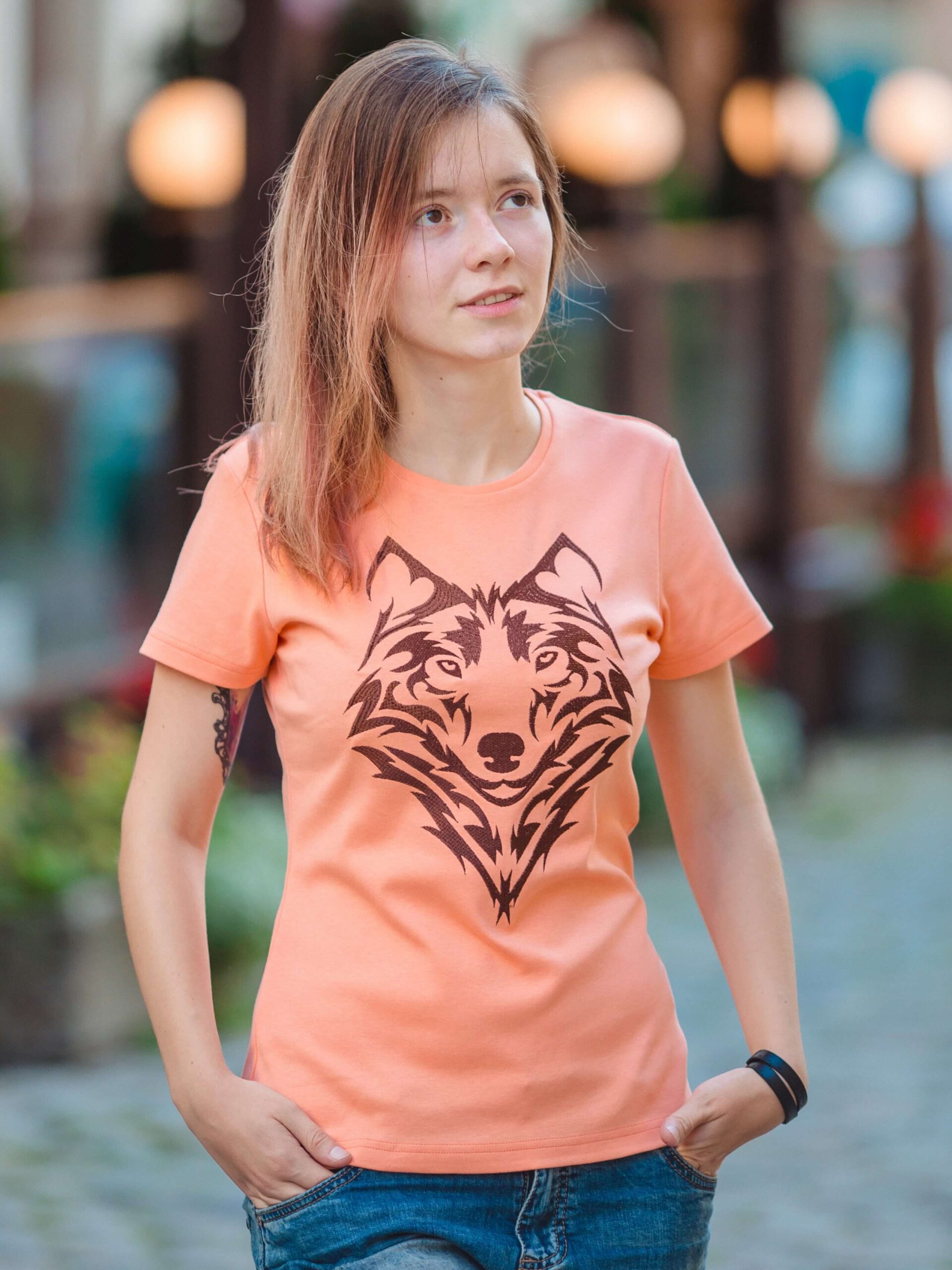 Футболка жіноча BATIAR