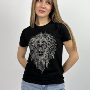 Футболка жіноча чорна з вишивкою Лев від бренду BATIAR