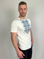 Чоловіча футболка молочна з синьою вишивкою Поліська зірка